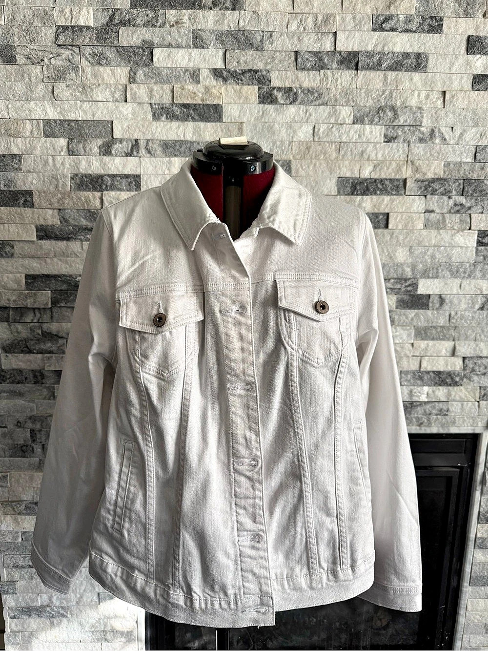 Torrid Modern Denim Trucker Jacket White Size 3